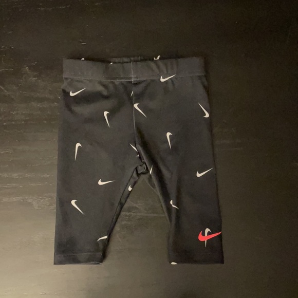 Nike dri fit pants size 12M - Picture 7 of 7